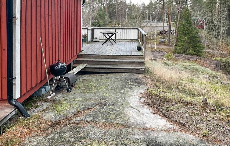 Ganze Ferienwohnung, Ferienwohnung für 2 Personen mit Garten in Blidö
