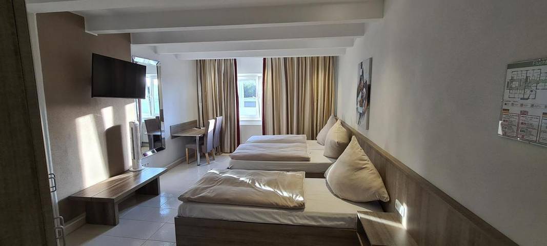 Hotel, mit Ausblick in Porta Westfalica