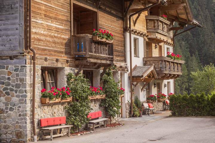 Entire vacation apartment, Apartment, shower or bath, toilet in Stubai Alps, Neustift im Stubaital