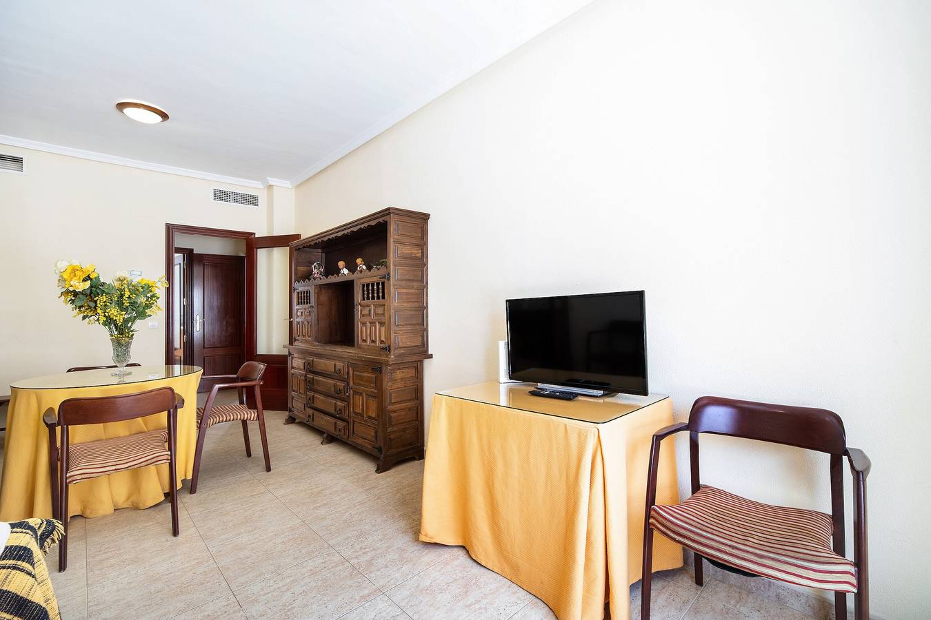 Ganze Wohnung, Apartamento "Colibri" mit Wlan, Klimaanlage und Veranda in Barriada Río San Pedro, Puerto Real