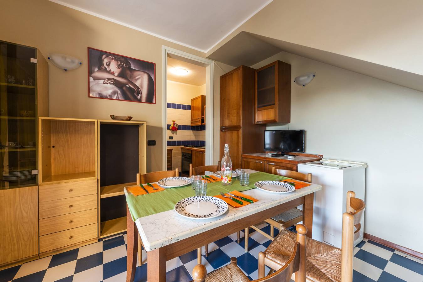 Apartamento entero, Encantadora casa adosada con piscina y jardín compartidos in Bibione, San Michele al Tagliamento
