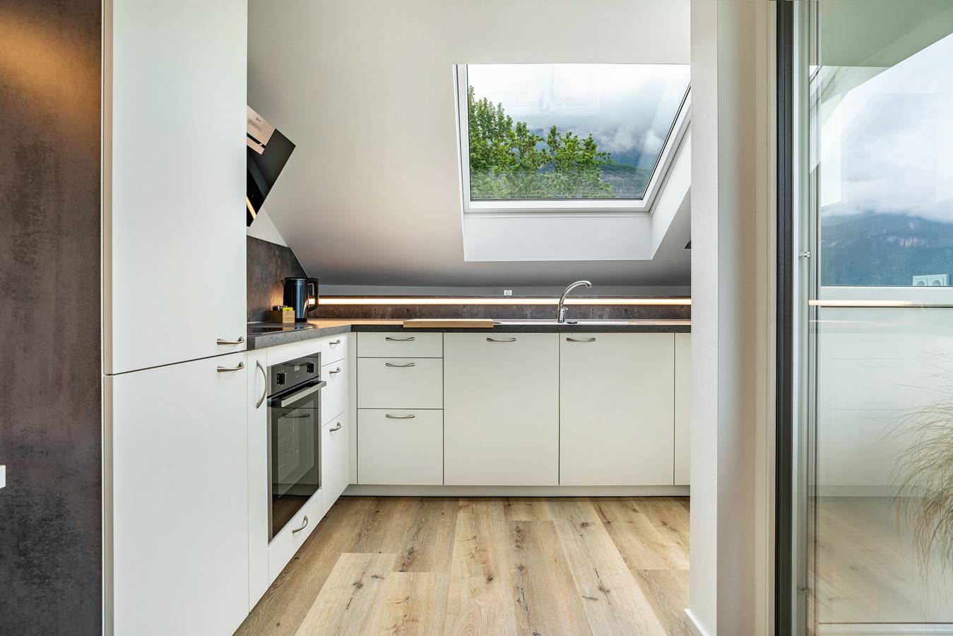 Apartamento entero, Apartamento '1' con vistas a la montaña, Wi-Fi y aire acondicionado in Ora, Alto Adigio