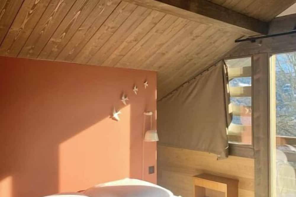 Chalet Anatole Exceptional Mont Blanc View in Saint-Gervais-les-Bains, Pays du Mont-Blanc