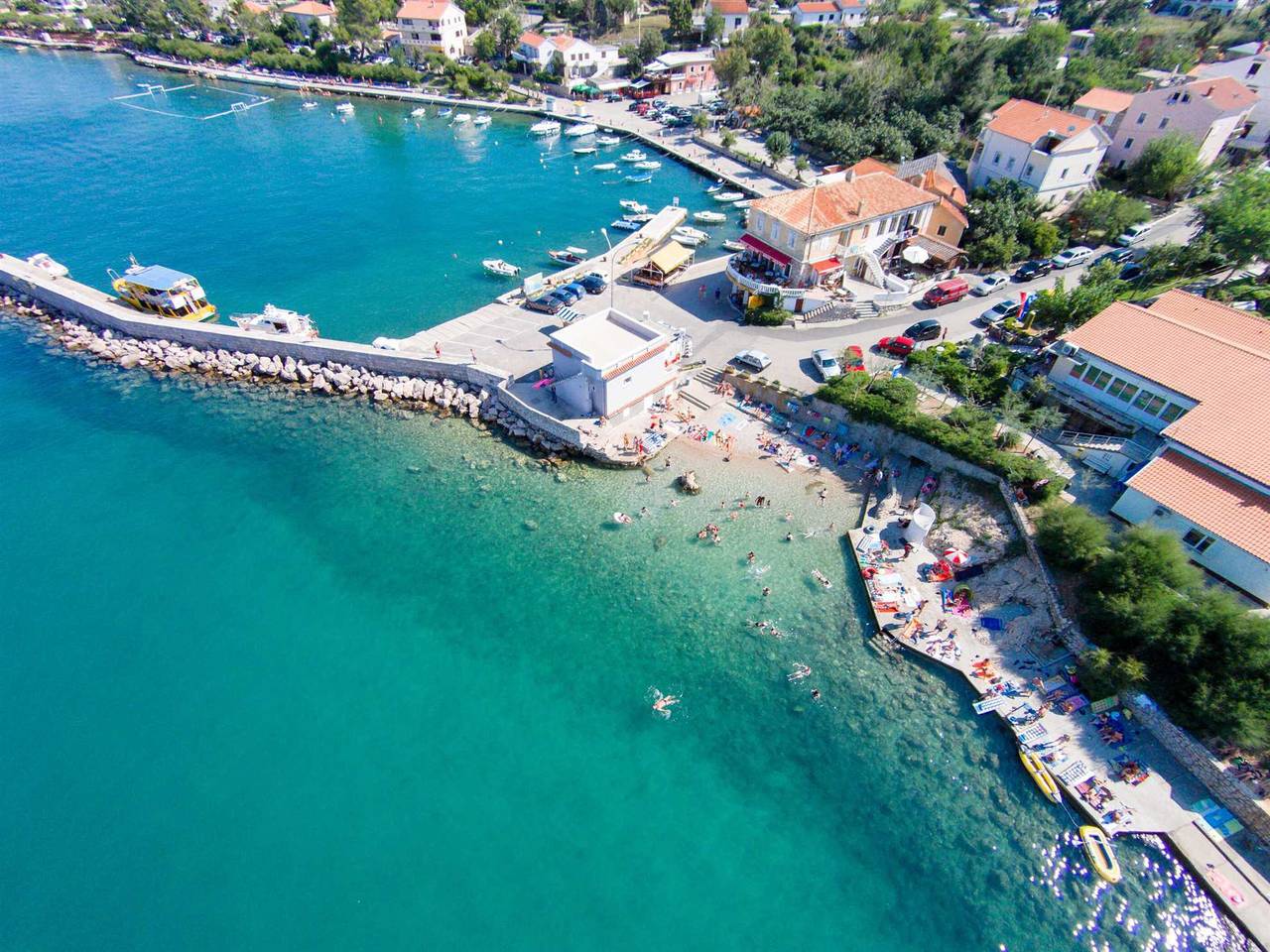 Entire apartment, Apartments Matejcic-Grskovic Vesna 10022-A6 in Silo (Krk), Krk