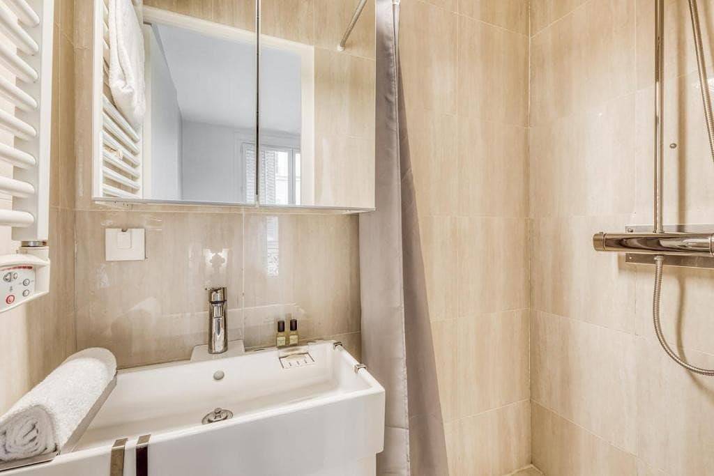 Apartamento entero, Apartamento de vacaciones para 2 personas in 12th Arrondissement, París