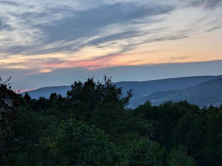 Location de vacances pour 6 personnes, avec jardin et vue à Le Thillot