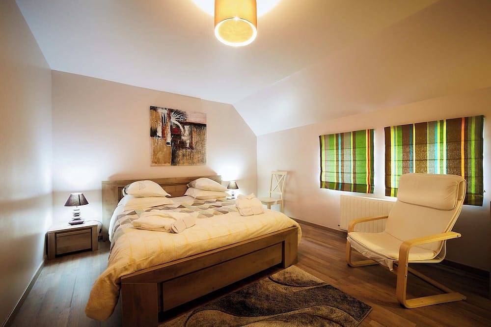 Charming 2-bedroom house in serene Le Hanouard perfect for relaxing in Le Hanouard, Région du Havre