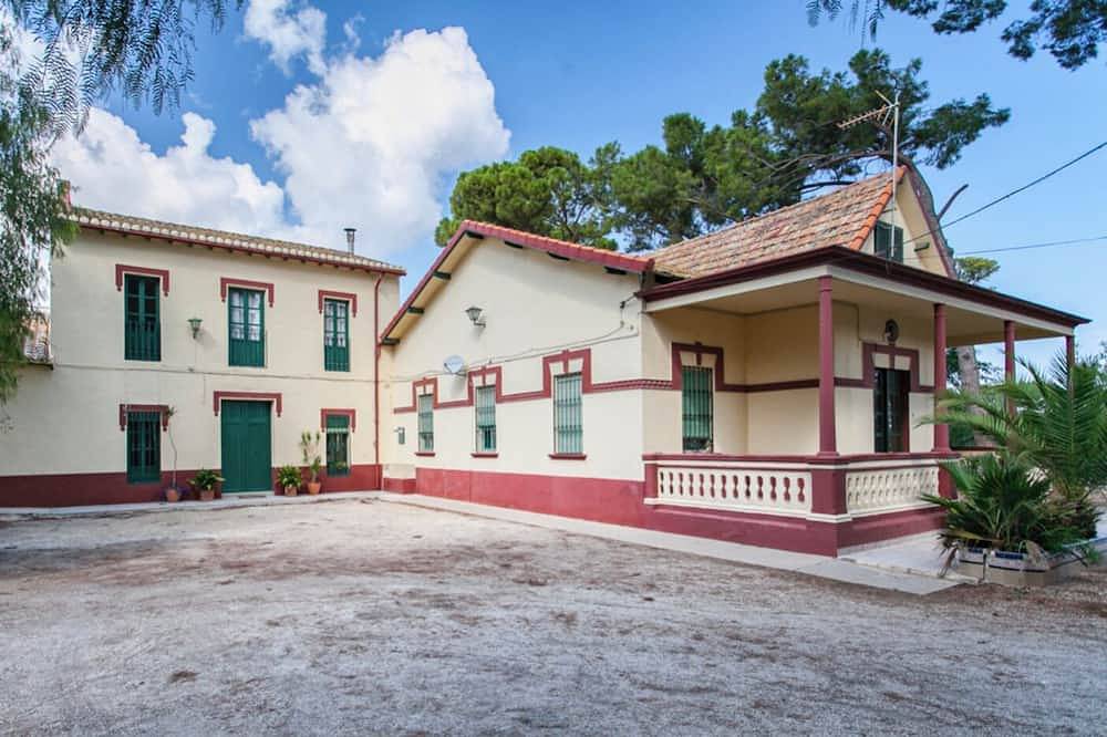 Casona Villa Paquita: Luxurious Villa of 10.000 m2 near the Mediterranean sea. in Ondara, Costa Blanca