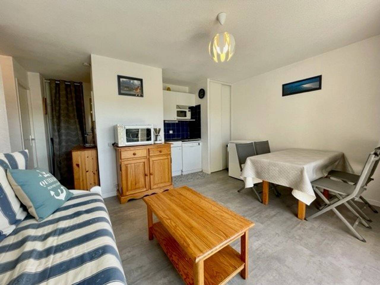Entire apartment, Quiberon: 3-room Apartment, 5 people, Pets allowed, Pool in Quiberon, Côte des Mégalithes