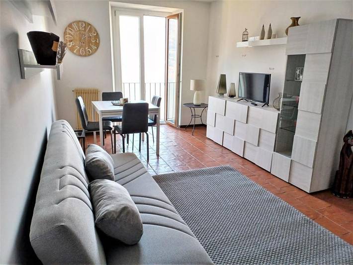 Gîte pour 4 personnes, avec vue et jardin ainsi que piscine et vue sur le lac dans Nesso - 4