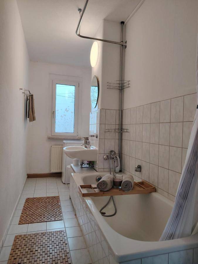Ganze Wohnung, Gemütliche Fewo nahe Talsperre Pöhl -7 Min zur A72 in Pöhl, Chemnitz und Umgebung