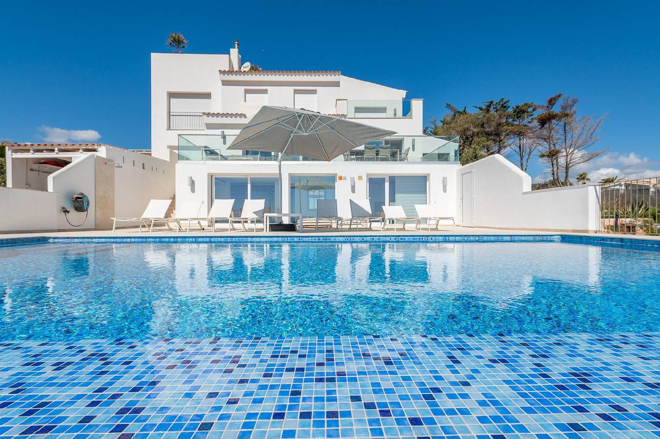 Casa de vacaciones con piscina particular para 10 personas aprox. 550 qm en Cala Murada, Mallorca (Costa sureste de Mallorca) in Cala Murada, Manacor
