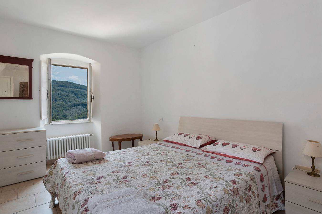 Vakantiehuis 'Casa Di Luciana' met balkon en wifi in Castelnuovo Magra, Italiaanse Rivièra