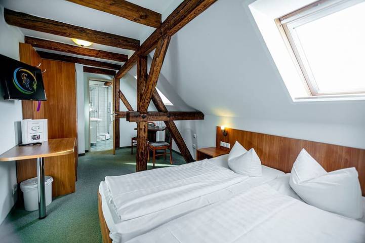Doppelzimmer Komfort inkl. Frühstück - Hotel Zum Goldenen Löwen in Peitz, Peitz (Geimende)