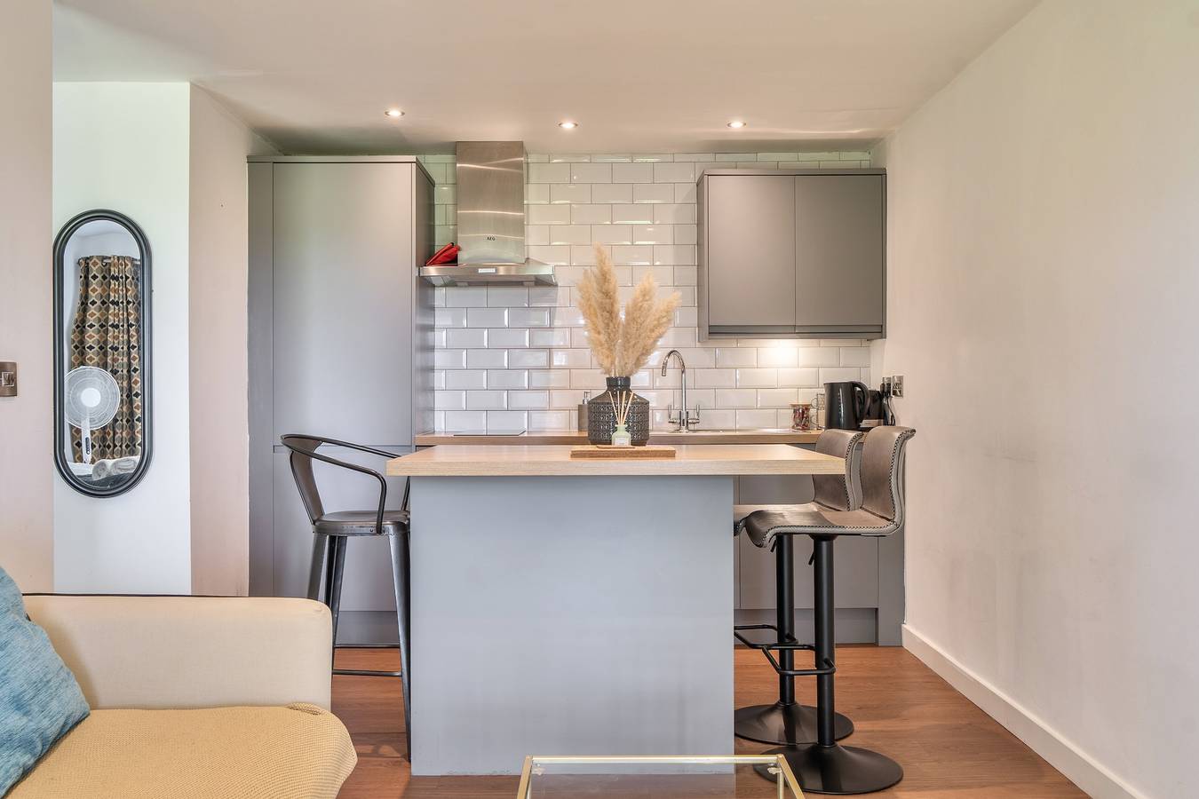 Entire holiday apartment, Modern Peaceful Open Plan 1-Bed Apartment Rutland in Morcott, Rutland