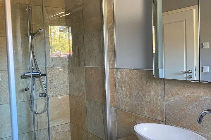 Hochwertiges Ferienhaus mit Wlan, Kamin & Fußbodenheizung in Güntersberge, Harzgerode
