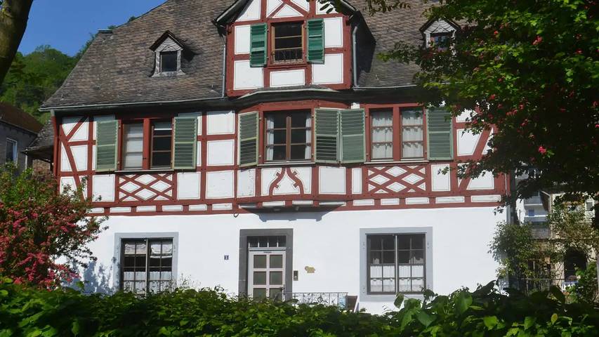 Ferienwohnung für 2 Personen, mit Garten an der Burg Eltz