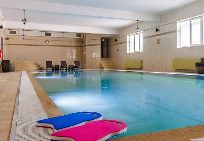 Aparthotel dla 2 osób, z ogród i basen oraz widok i sauna - 1