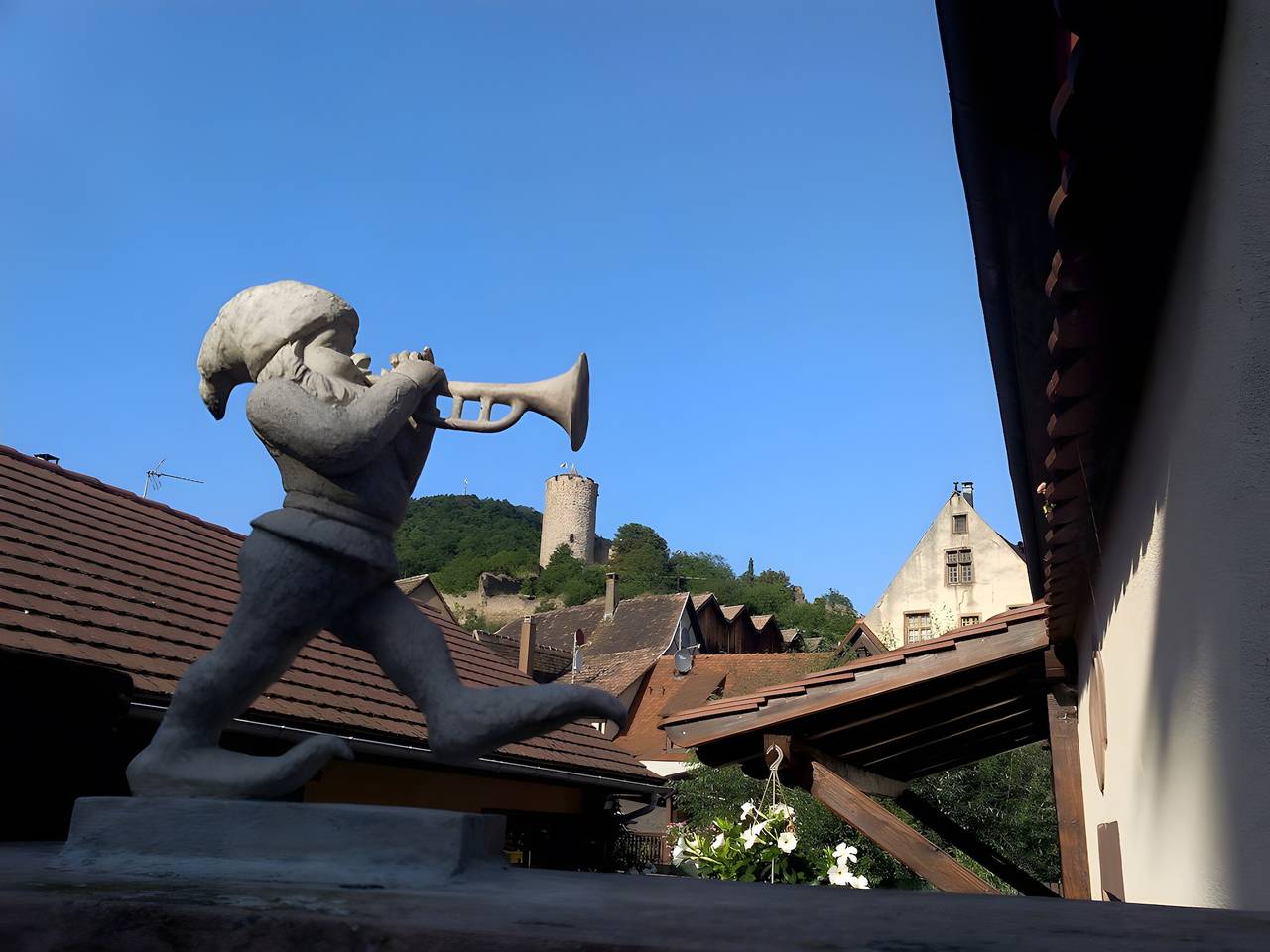 Entire apartment, Apartment "Gîte Le Nain Rouge" in Kaysersberg in Kaysersberg, Parc naturel régional des Ballons des Vosges