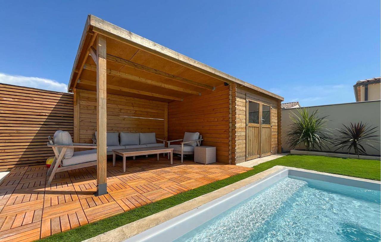 Amazing Home In Saint-Paulet-De-Caisso in Saint-Paulet-de-Caisson, Région de Nîmes