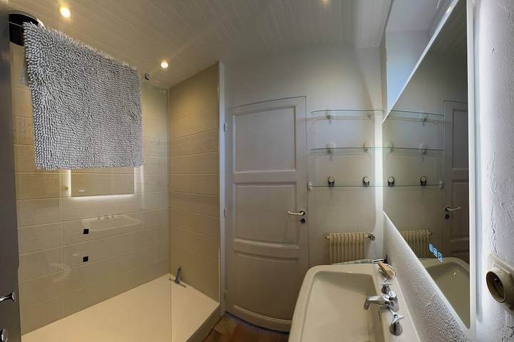 Gîte pour 4 personnes à Montpeyroux (Puy-de-Dôme) - 4