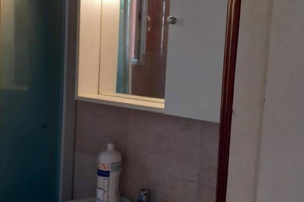 Geheel appartement, House beach of Solanas 3 in Solanas, Comune di Sinnai