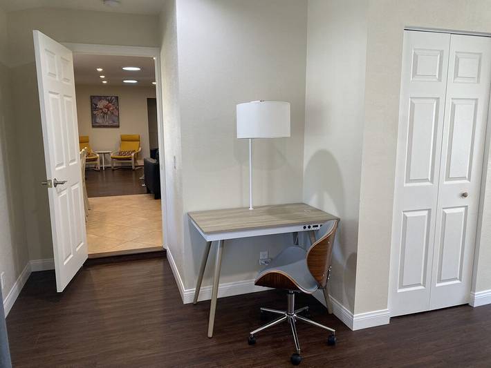 Vacation home for 12 people, with yard and terrace in Los Angeles