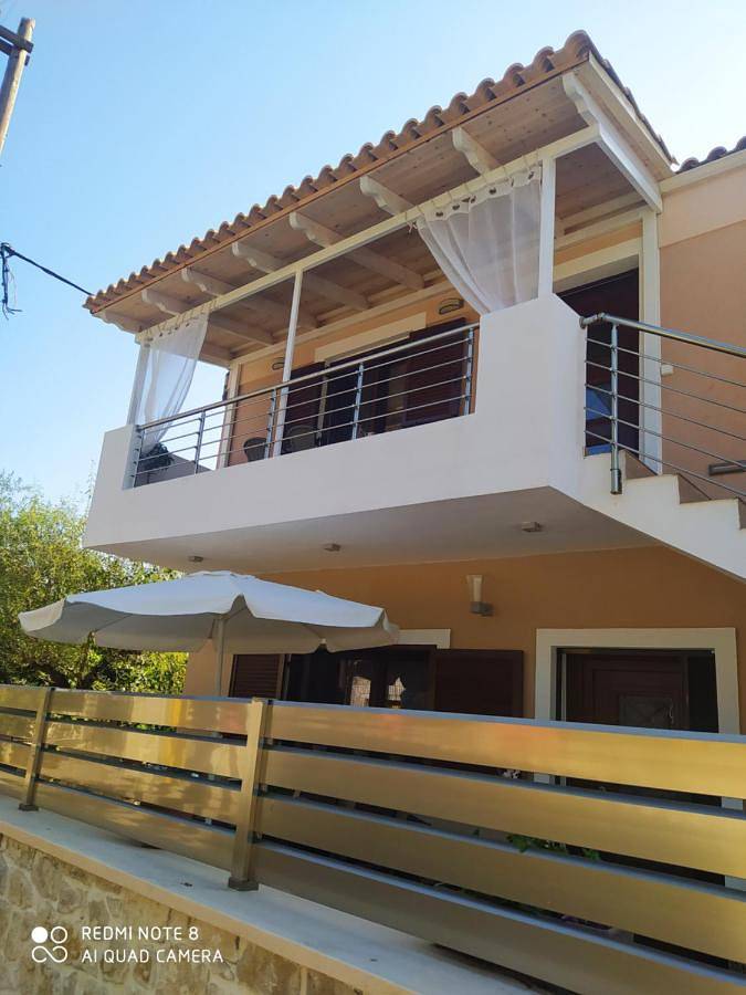 Ολόκληρο το διαμέρισμα, Deluxe Double Room (2 Adults + 1 Child) in Οζιά, Παξούς