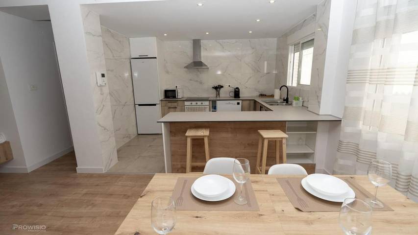 Gîte pour 5 personnes, avec jardin et terrasse à Burriana - 3