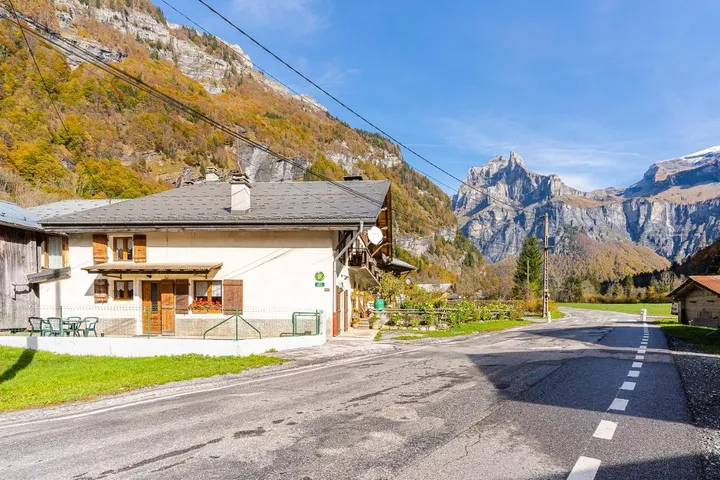 Apartamento de vacaciones para 6 personas, con jardín y vistas - 1