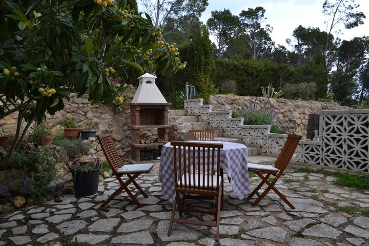 Casa rural para 6 personas, con vistas y piscina además de balcón y jardín en Torroella de Montgrí - 4
