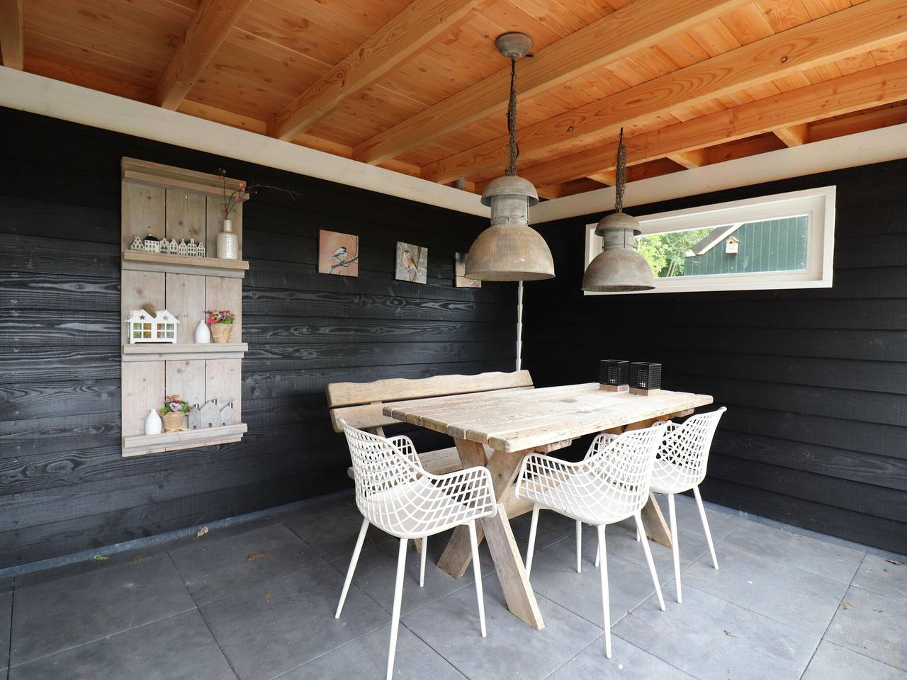 Ferienhaus in Reutum mit Teich und Wanderwegen in Twente