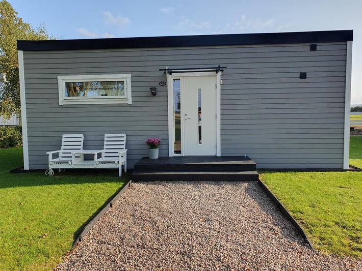 Ferienwohnung für 2 Personen, mit Terrasse und Garten sowie Ausblick in Laholm