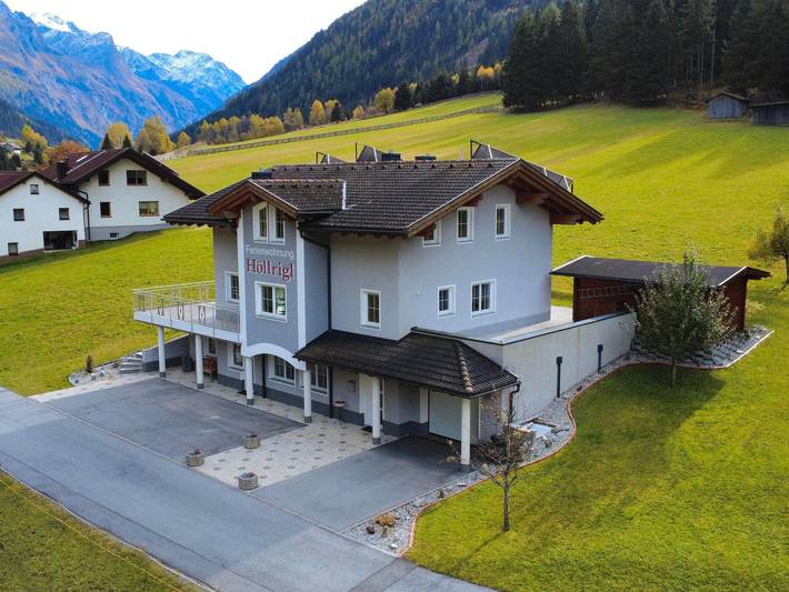 Ferienwohnung für 4 Personen, mit Garten im Pitztal