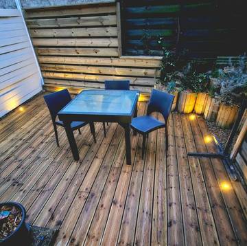 Gîte pour 4 personnes, avec terrasse à Foucherans