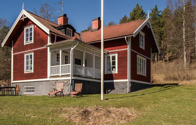 Ferienhaus für 4 Personen mit Terrasse in Nyköping kommun