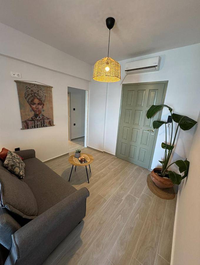 Gîte pour 3 personnes, avec vue et jardin, animaux acceptés dans Mikra Mandinia