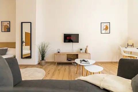 Ganze Ferienwohnung, * Zentral | Clara-Zetkin-Park | Küche | Netflix * in Leipzig Mitte, Leipzig