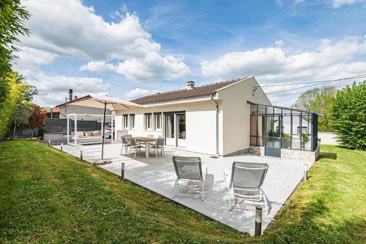 Maison de vacances pour 6 personnes, avec Terrasse et Jardin à Saint-Germain-sur-Morin