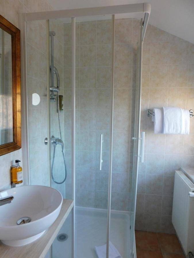 Hôtel pour 2 personnes, avec Terrasse ainsi que Jardin et Vue à Saint-Jean-le-Blanc - 4