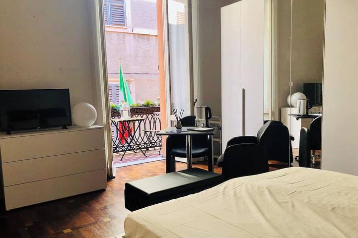 Ferienwohnung für 2 Personen, mit Garten und Balkon in Parma - 4