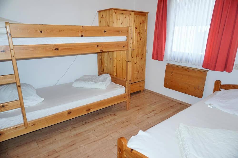 \"Entspannen im Feriendorf Hochbergle: Ihr Urlaubszuhause!\" in Lechbruck am See, Bayerisch Schwaben
