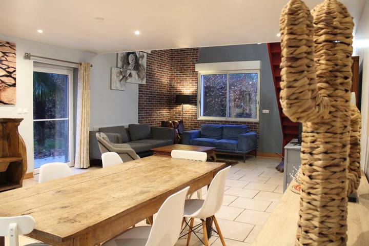 Gîte pour 5 personnes, avec jardin et terrasse