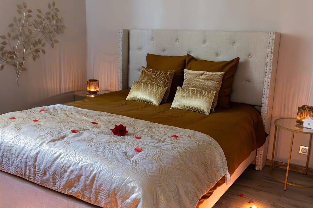 Love room d'exception en Provence : le Moulin du désir in Montauroux, Région de Draguignan