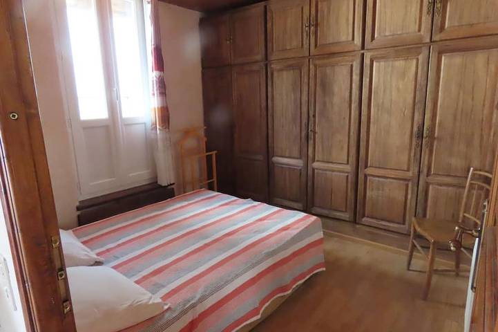 Gîte pour 5 personnes, avec balcon à Roquebillière - 2