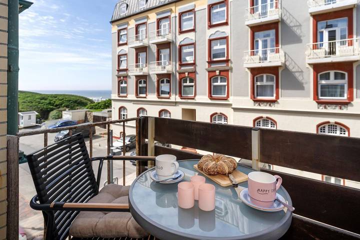 Ganze Wohnung, Schönes 1-Zimmer App., strandnah mit Meerblick, Balkon, Wlan. Haustiere erlaubt. in Westerland, Sylt (Gemeinde)