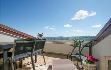 Agriturismo per 5 Persone in Tavullia, Pesaro-Urbino, Foto 4