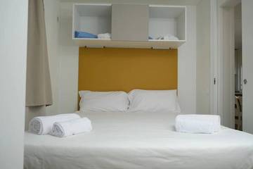 Static Caravan for 4 People in Sassari Province, Sardinia, Photo 1