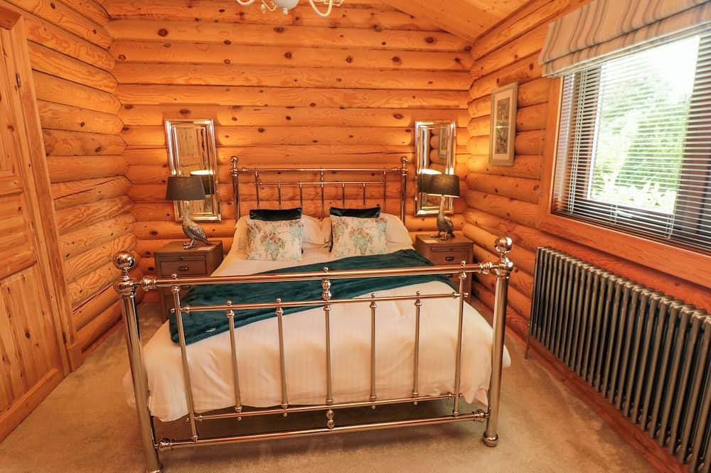 Baysdale Lodge 5, family friendly, with hot tub in Stokesley in North York Moors National Park