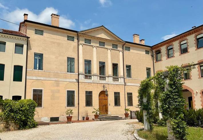 Chambre d’hôte pour 2 personnes, avec jardin et vue dans Thiene